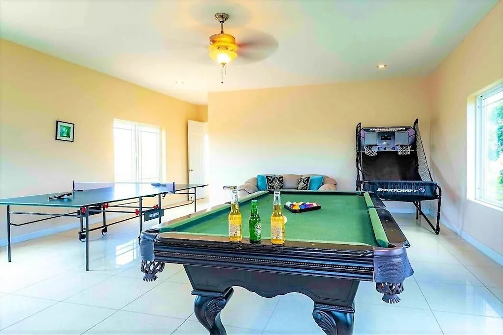 Villa Magic Time - Oceanfront Willibrordus